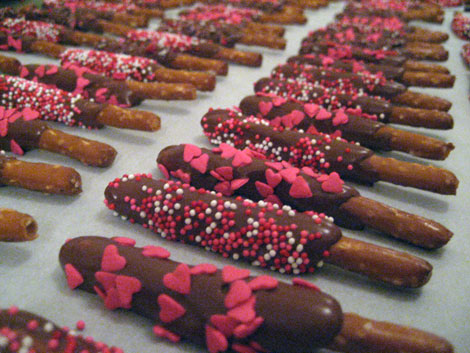 chocolatepretzels chocolatepretzels