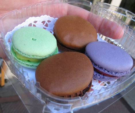 fourmacaroons